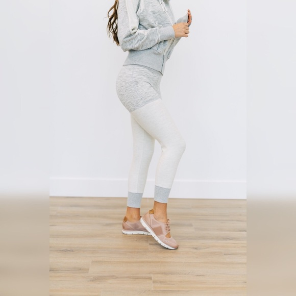 Free People Pants - Free People Shadow Boxer Knit Leggings /joggers